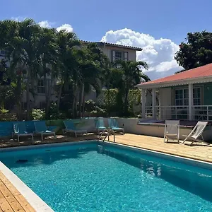 talk-of-the-town-suites-st-eustatius-oranjestad-inn.comcaribbean.com/